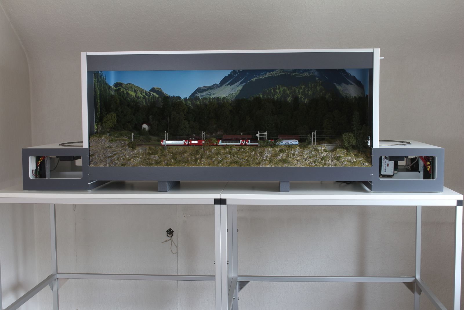 Präsentationsdiorama mit Leuchtkasten - unbeleuchtet